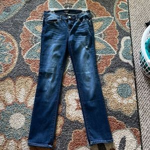 Like new distressed jeans